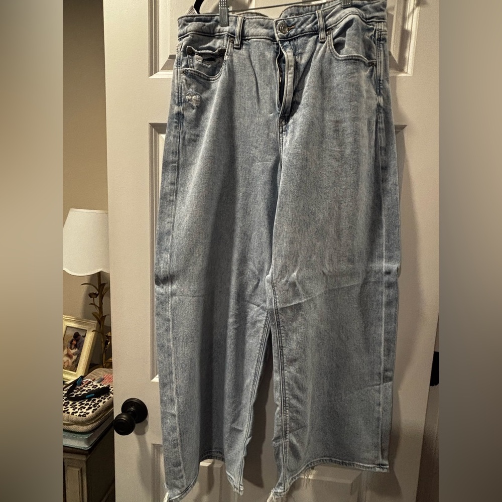 American Eagle Outfitters Light Blue Stretch Denim